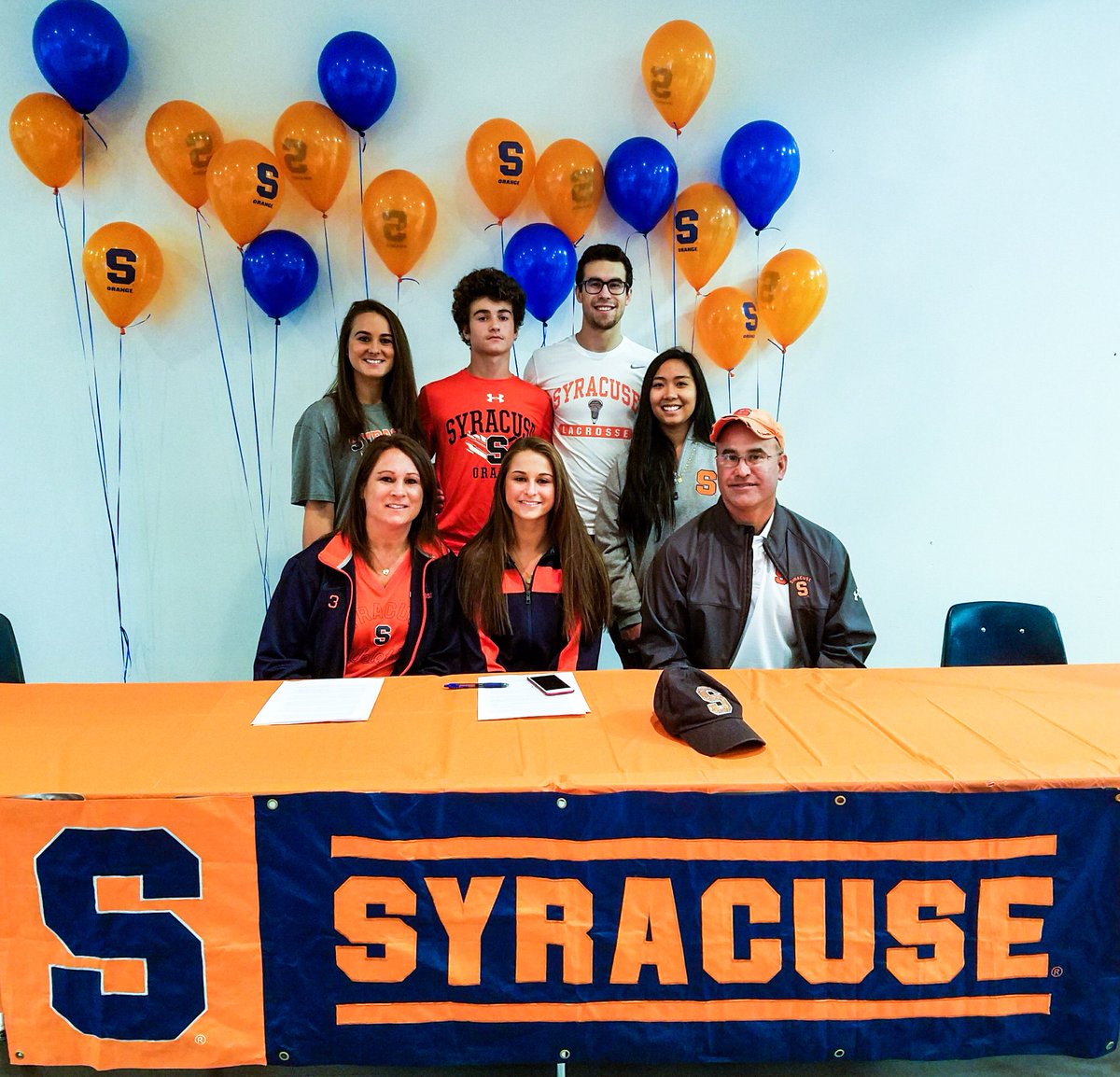 Congrats to my little sister signing her NLI to Cuse today!!! Couldn’t be prouder!!! 🍊💙 Welcome to the Cuse fam Braelie!