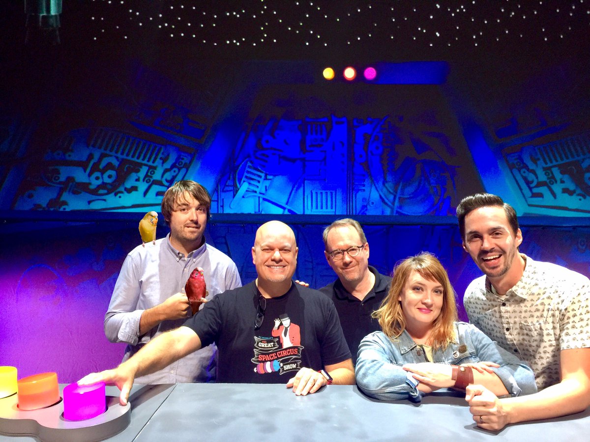pauljarman's tweet photo. And @KCSKevinSmith, there was that time @jonahray brought out his Crow & Servo parakeets for the meet n greet. Lotsa fun until Servokeet attacked @timryder. #MST3K #MST3KLive #WatchOutForSnakesTour #MST3KMotivation https://t.co/S7COq0KDKc