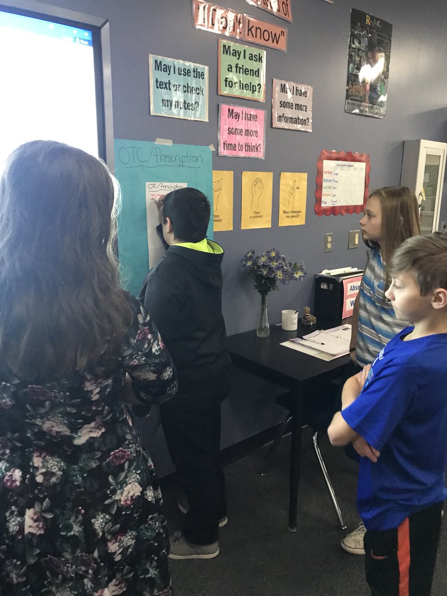 TamiRozenboom1's tweet photo. Keeping them moving while reviewing! #carouselactivity! #whyWBSD https://t.co/wmhcWEqTD1