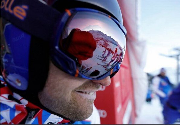 Inspi_Montagne's tweet photo. ⚫️ #SkiAlpin ❄️🎿 David Poisson 🇫🇷 se tue 😭après une chute à l'entraînement à #Nakiska 🇨🇦
https://t.co/yUkooP9ym8
Toutes nos pensées vont à sa famille, ses proches et à la FFS #RIPDavidPoisson https://t.co/Qk6AHcwoSe