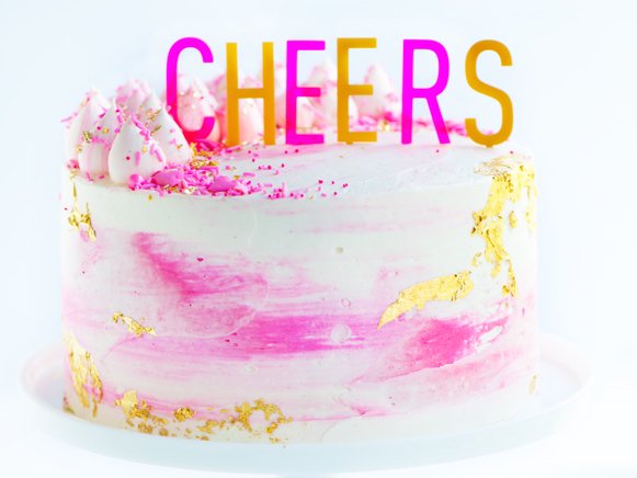CakesClub's tweet image. "4 Fun Ways to Make a Watercolor Cake With Artistic Flair" via The Craftsy Cake Decorating Blog: