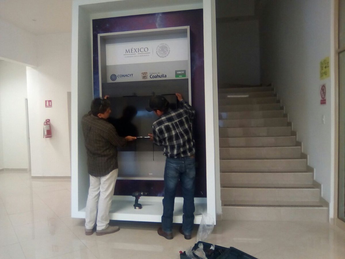 raymundollanas's tweet photo. Tambien concluyó otra etapa de la instalacion del Modulo de @coecytcoahuila  en la #Infoteca "Pedro Ferriz Santacruz" https://t.co/POENluEIkf