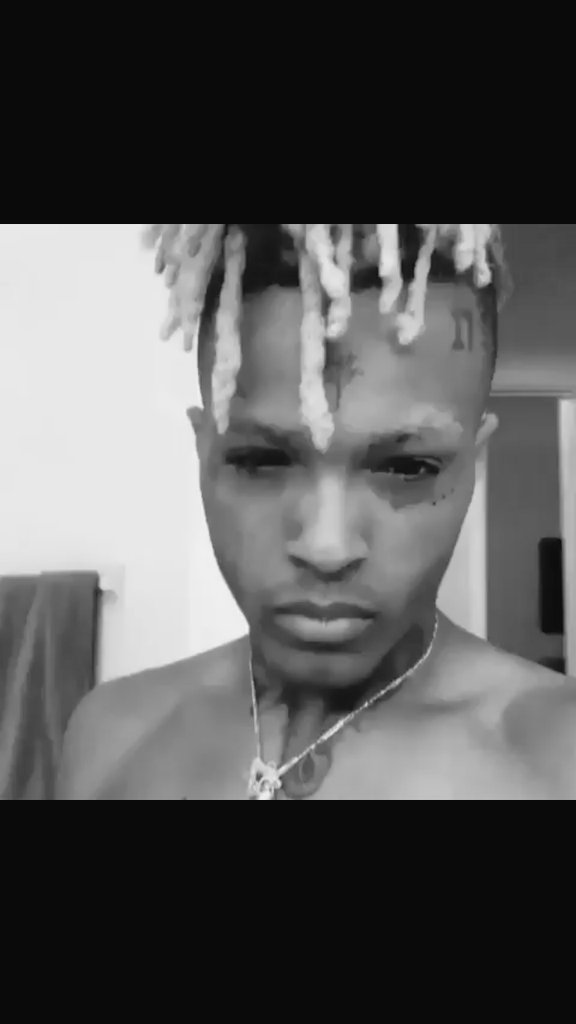 RapAffiliated's tweet photo. Take off fucked up imo 😔 We need a fight! If not, X wins this. Check his insta 😂 @xxxtentacion #xxx #migos #WSHH #fight https://t.co/VnrWr2Mr9T