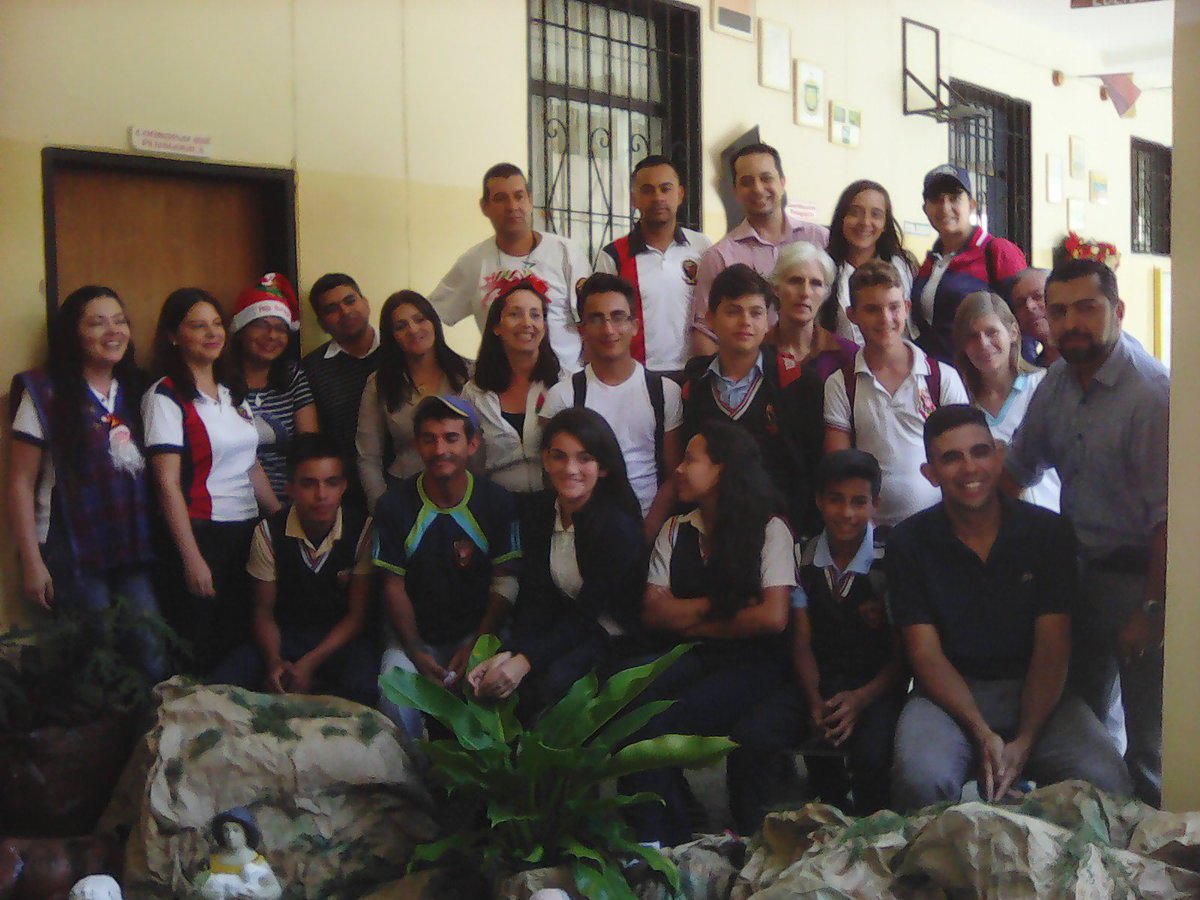 CRAC7JAUREGUI's tweet photo. #PARRANDÓN NAVIDEÑO# CIRCUITO 7# MUNICIPIO JÁUREGUI# ESTADO TÁCHIRA# 3 https://t.co/hhXDDt6vZz