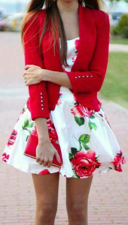 modaestilo_m's tweet photo. Outfits con estampado floral 😍❤️ https://t.co/LPpssghFmI