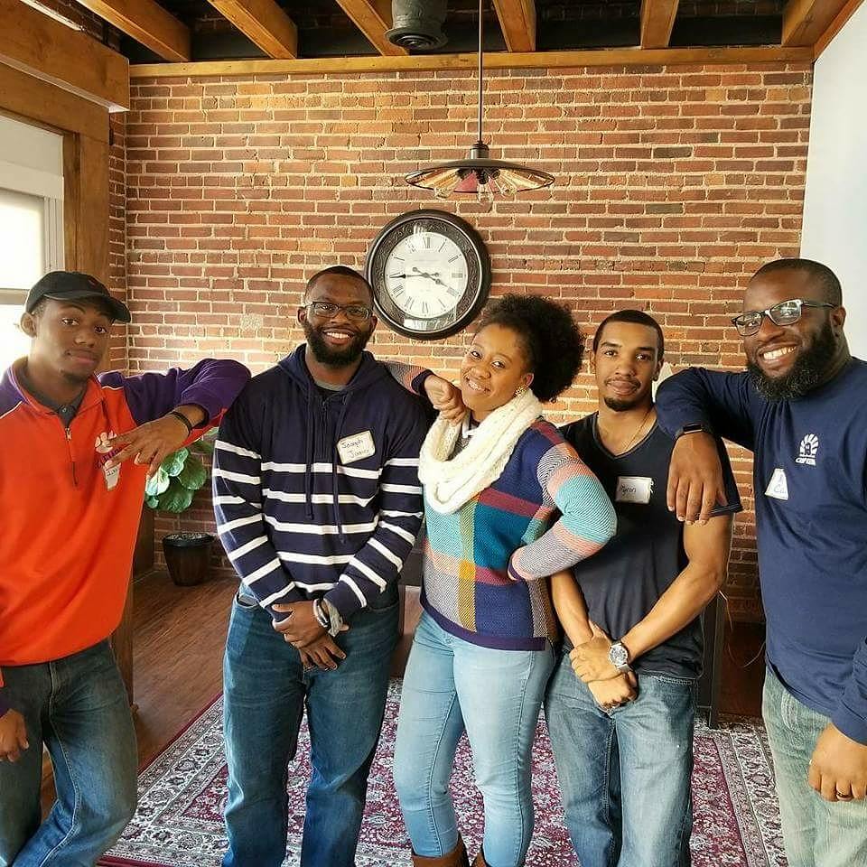 Bowman_ME's tweet photo. My Son and his friend Joseph was able to help my friend Craig with his Lego Robotics Day Camp the past weekend. It makes me proud to see our Young Men and Women give back to their communities without anything in return.
#InvestInOurYouth
#YourPastDoesNotDefineYourFuture https://t.co/VEH6qSV1Rs