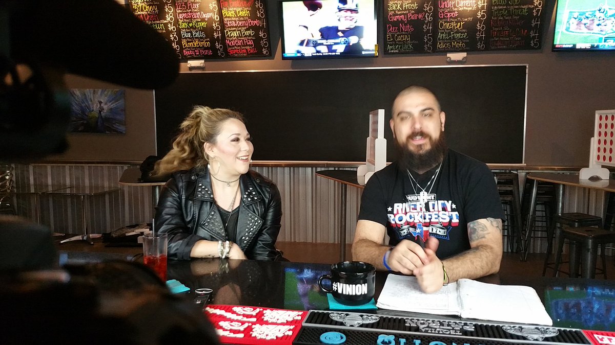 JoshuaMoroles's tweet photo. Grupo Mazz | Christina | 1st Rounds on Me with Vinny Dee https://t.co/5DiJ1AVFXj