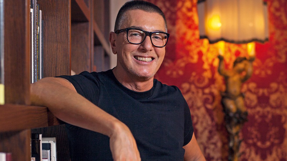 レインボーアイル Rainbow Aisle בטוויטר 11 14は ステファノ ガッバーナ Stefano Gabbana さんのお誕生日 イタリアのファッションデザイナー ドメニコ ドルチェ氏との私的関係を解消するも 公的なパートナー関係は継続 エルトン ジョンさんとの対外受精の是非