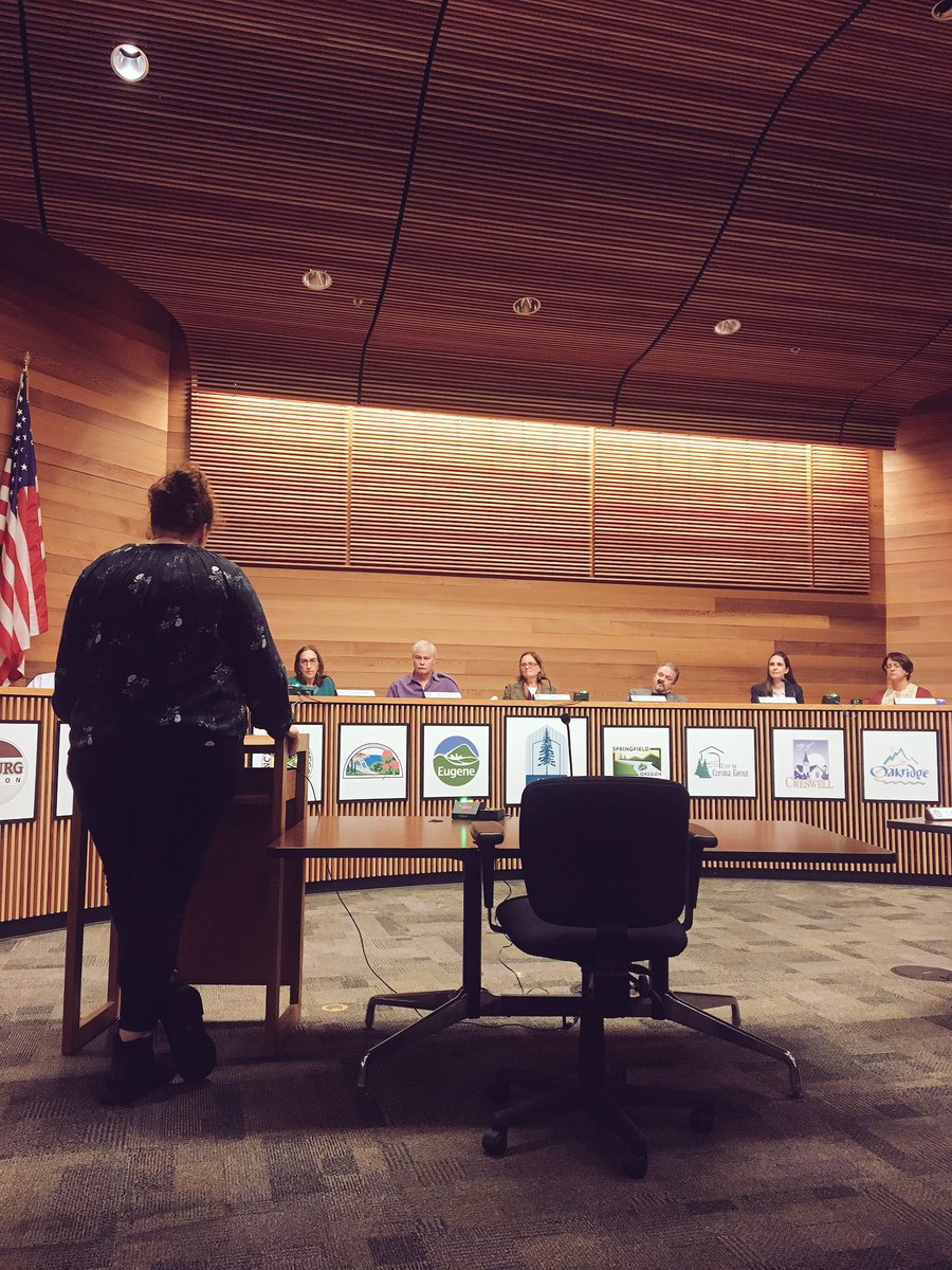 ospirgstudents's tweet photo. Thanks to @cityofeugene for hearing our update on #hhweek and #defendourrivers #stopthepipeline ! https://t.co/VuFE1PWpRm