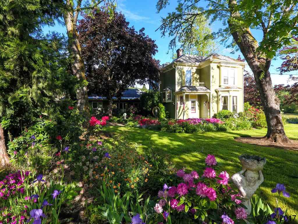 HongWolfeUS's tweet photo. Accepted Offer with Contingencies. The grounds feature lush, #mature #landscaping with a wide variety of #flowers. An old #gazebo overlooks Brush College Creek. The shop is framed in Wisteria.
For More Details: https://t.co/ysnJUIXBuf
#Luxury_Homes_Estates_in_Oregon https://t.co/o1VPd6NM2L