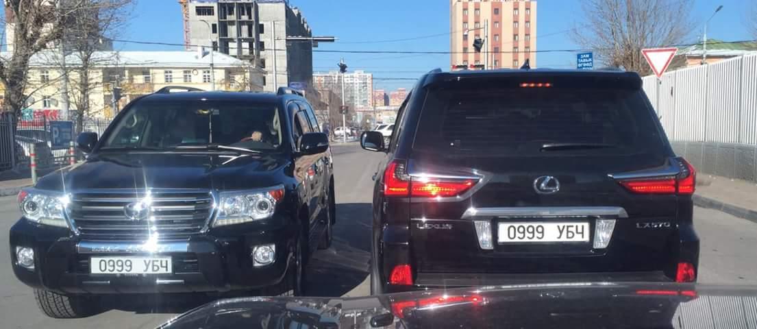 Монголд нэг л юм буруу байна. Нэг л юм болохгүй байна.