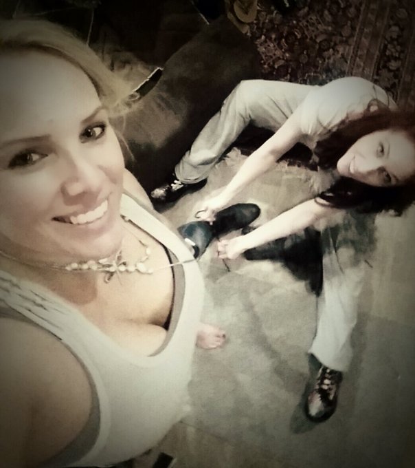 My Porn Sis @Melissa_Hillxxx &amp; her pup Freckles tying my shoes for me. W/my back injury it's hard to<a class="tags" target="_blank" title="On Twitter" href="/?out=eyJ0eXAiOiJKV1QiLCJhbGciOiJIUzUxMiJ9.eyJpYXQiOjE3MjA4MjE2MjksImlzcyI6InR3cG9ybnN0YXJzLmNvbSIsIm5iZiI6MTcyMDgyMTYyOSwiZXhwIjoxNzUyMzU3NjI5LCJyZWRpcmVjdF91cmwiOiJodHRwczovL3R3aXR0ZXIuY29tL01lbGlzc2FfSGlsbHh4eCJ9.FsyiHxPtMIU8NCUs2JVZtJEDt61gxR-C402t3PzlqcThV5Ubgl0irXmvk7HtF_lzrq3Dj2ImYpdBJt0iy670fQ">@Melissa_Hillxxx</a><a href="/tag/sheloveme"class="tags"><span>#sheloveme</span></a>