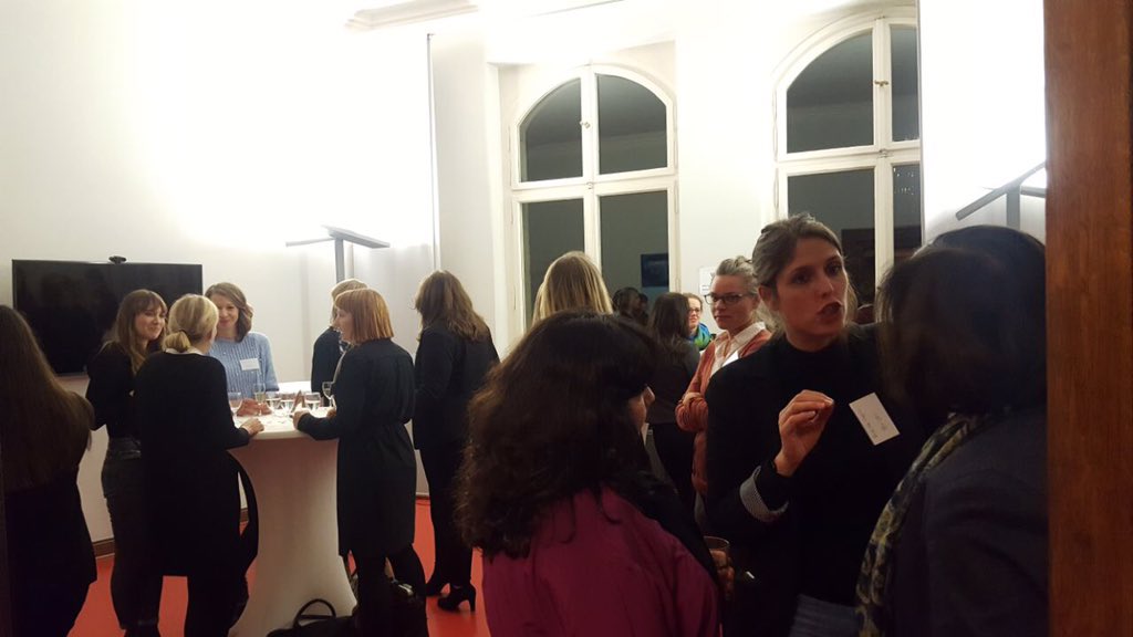 haerting's tweet photo. Auf Einladung von @MFSchreiber waren gestern die @Women_Digital zum #WIDIAfterwork bei uns zu Gast https://t.co/nmnoeGSxAJ