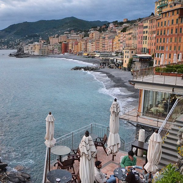 Marie_EuroTrip's tweet photo. Ready for swimming🌊 wow great view❤ #Camogli  #Italy 🇮🇹🇮🇹ا 🇮🇹🇮🇹 https://t.co/xe6MoqbIsI
