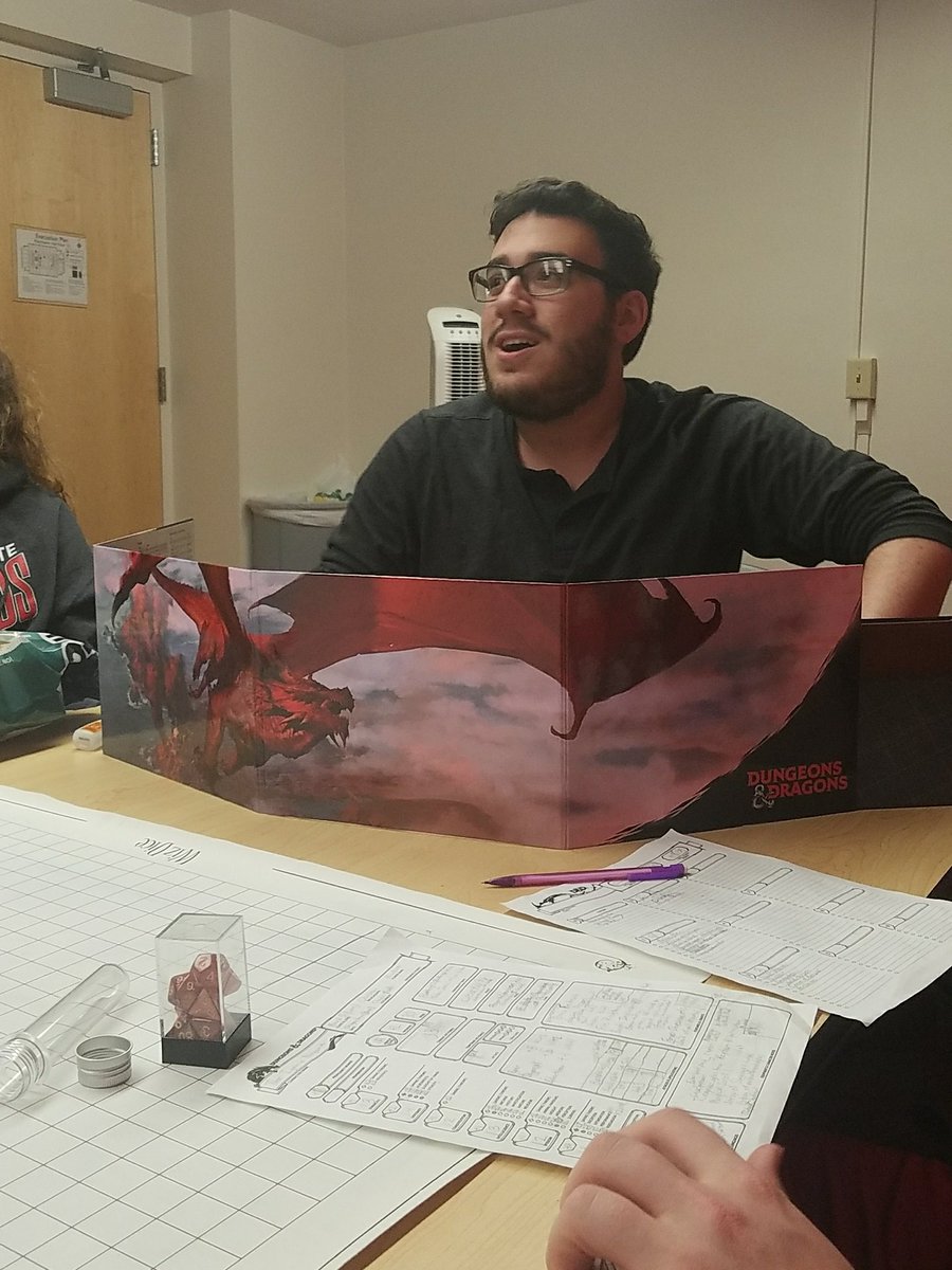 FirnenRosefire's tweet photo. Jorka the crazy farmer 
#DnD #Themanofmanyvoices #DnD https://t.co/CWIjnAdqBB