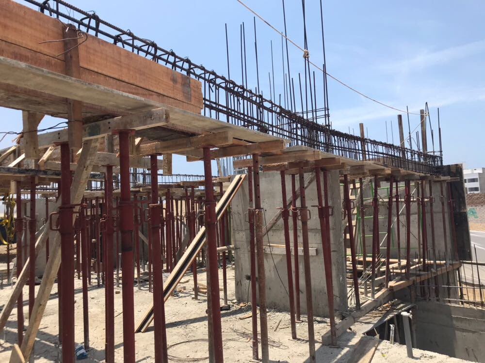 EcoTowerPeru's tweet photo. Una decisión tan importante en la vida, es la base que hizo hace un año darle el origen a un gran emprendimiento económico, que tangibiliza una pasión por proyectos de ingeniería, consultoría y construcción en el Peru
Feliz Primer Aniversario @EcoTowerPeru https://t.co/r4d48SmgER