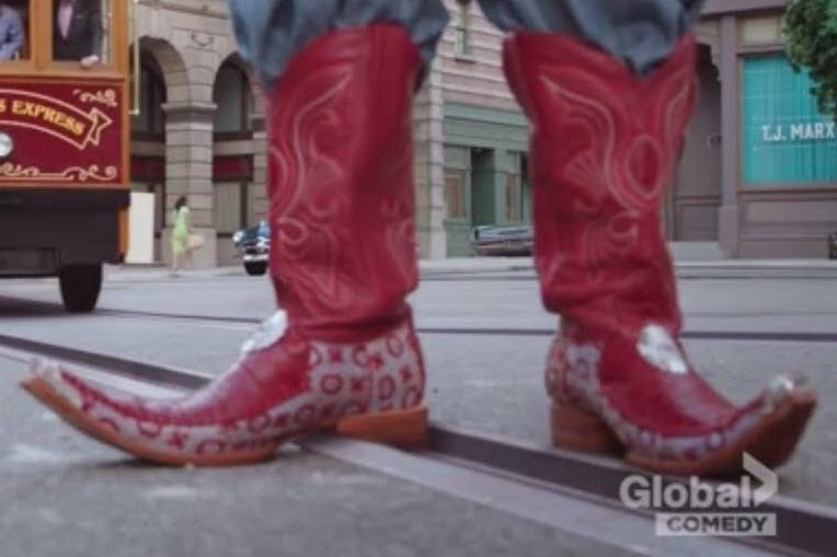 MildMessMcCree's tweet image. *does a full on split in these babies*