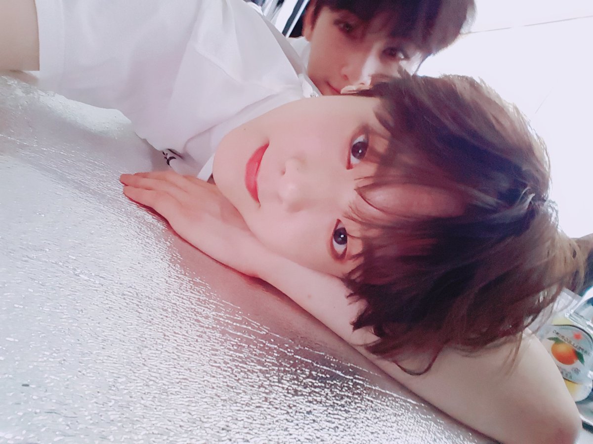 offclASTRO's tweet photo. 우리는 맛있는밥을먹고 잠깐의 휴식타임을가질거에요~~😴😴ㅎㅎ안녕히주무세요 사랑해요💜하뚜하뚜
#잘꼬야 #로하도 #밥머겅 https://t.co/P7wqGzRh8x
