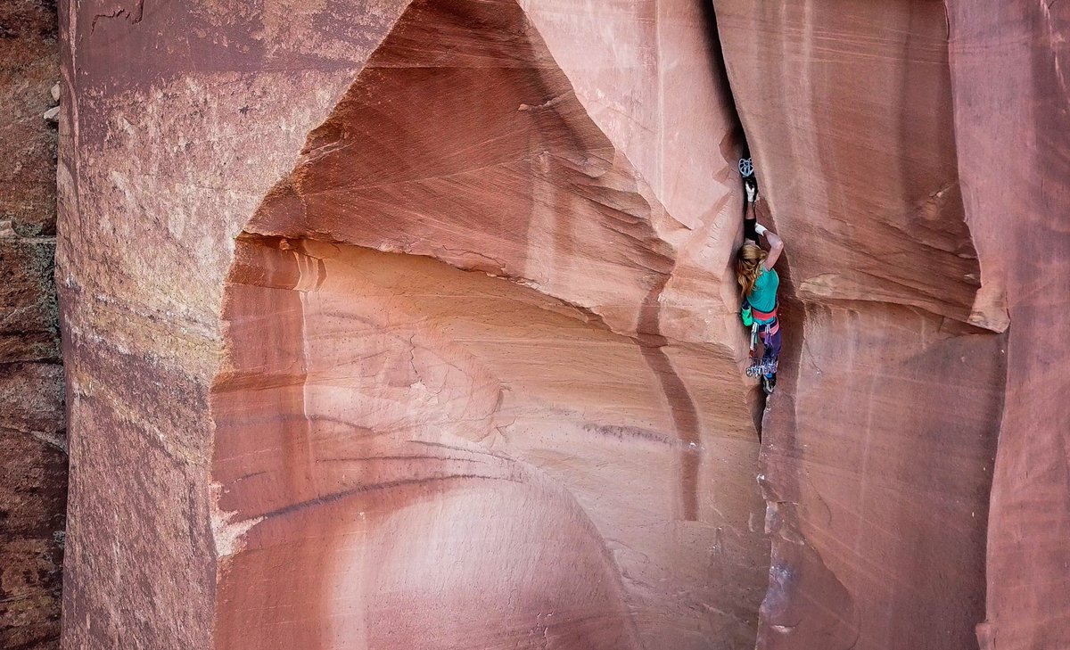 Screenshot from the FA of my new route “Blood Music” for an upcoming short film for <a href="/frictionlabs/">Friction Labs</a> from Nathaniel Davison #chalkmatters 💕