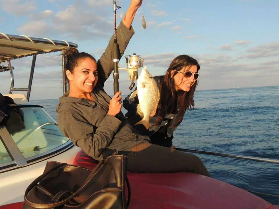 destinations_AE's tweet photo. Go for fishing trip in Dubai!! Check Out HERE : https://t.co/s7eJ1M9r6R
For Bookings and Inquiries : Captain Syed +971503618732 | +971588905607
#HappyDaysDubai #KeepCatch #fishingExperience #ultimate ##forever #Memorable #Enjoywithfriend #destinationsAE #cruising #luxuryyacht https://t.co/pvQRdNMh0o