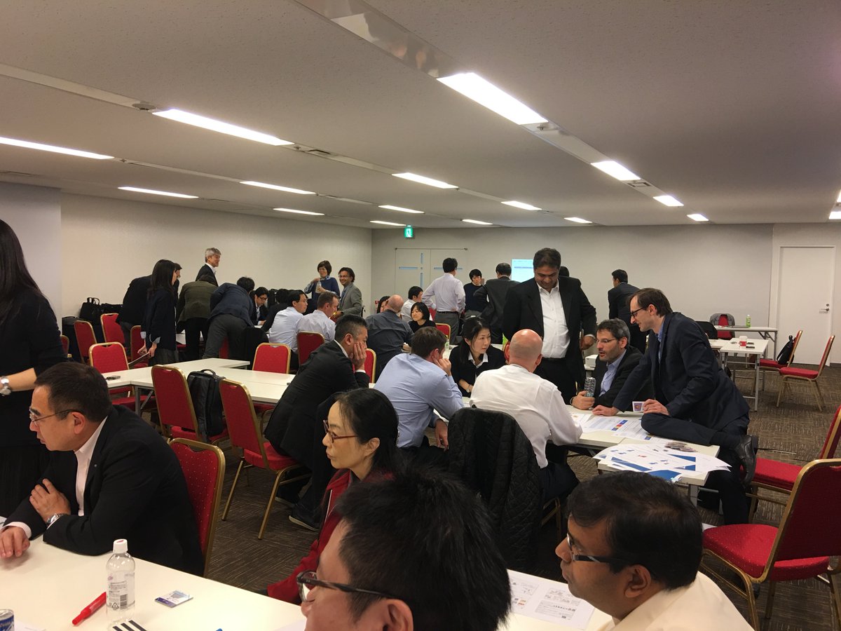 Herve_LeHen's tweet photo. #AXA Life Japan 🇯🇵 moving from #managers to #leaders with #Management 3.0 https://t.co/okTKseb1FN