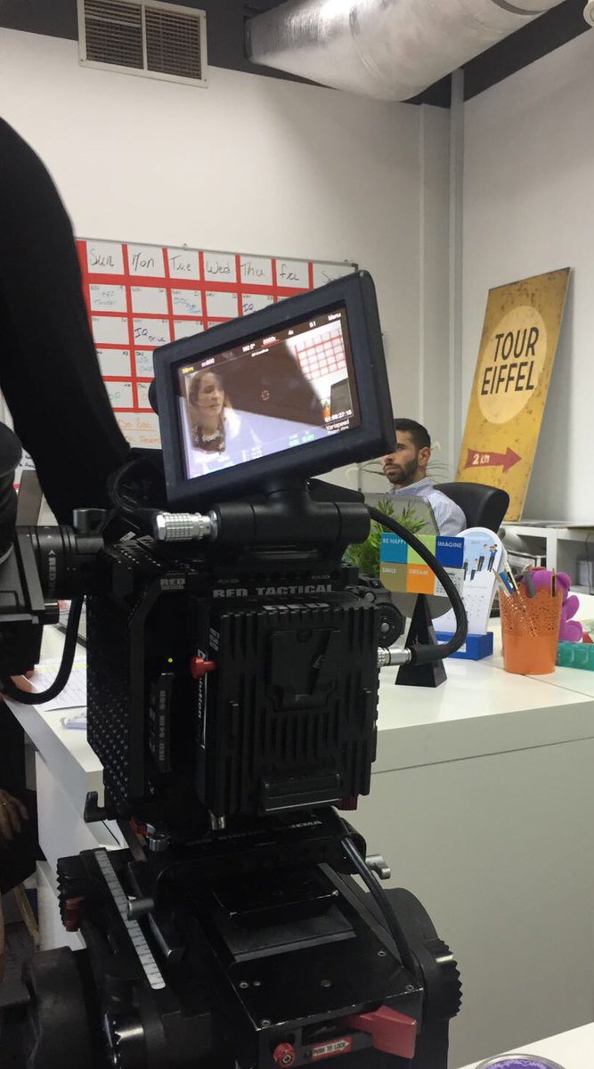 IntelQatar's tweet photo. Filming day at IQ office📽🎥🎬🎞 #IntelligenceQatar #Qatar #Doha #Film #Movie #Shooting #ResolutionFilms https://t.co/3NHBKc0I2v
