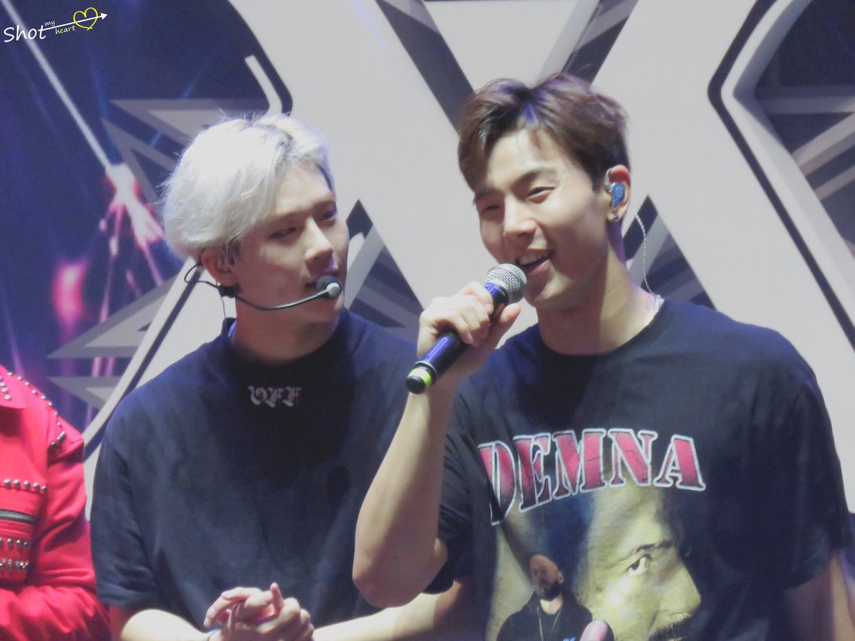 패분🌸 (@boonnn_97) on Twitter photo <a href="/OfficialMonstaX/">몬스타엑스_MONSTA X</a>
170908 Beautiful in Taipei🇹🇼
셔꿀🐻🐝💙💛💙💛💙💛
#MONSTA_X #몬스타엑스
#SHOWNU #JOOHEON
#셔누 #주헌 #셔꿀 💘 <a href="/OfficialMonstaX/">몬스타엑스_MONSTA X</a>
170908 Beautiful in Taipei🇹🇼
셔꿀🐻🐝💙💛💙💛💙💛
#MONSTA_X #몬스타엑스
#SHOWNU #JOOHEON
#셔누 #주헌 #셔꿀 💘