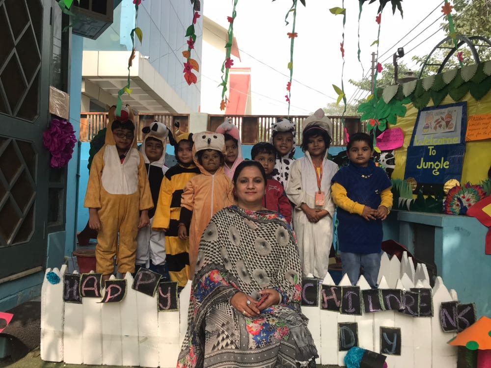 WeLucknowPage's tweet image. On the occasion of #Children&apos;s #Day  FANCY DRESS #compition was held on the theme #ANIMALS AND #BIRDS in @KidzeeIndia  #School. 
The children had lots of #fun and #danced all along. 😊
#LucknowPage
#Lucknow