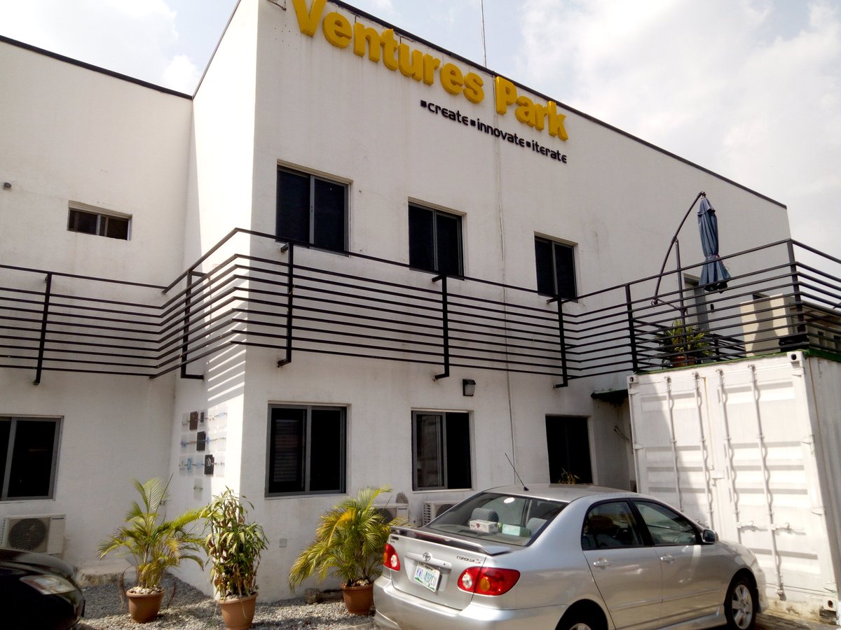naco_john's tweet photo. After #ncdevfest, I decided to have an #AbujaTour where I visited TechHubs in the city.From @AiivonHub_Abuja to @enspireATV to @VPlatformHub and to @CiviciLab. Was great meeting and discussing with @timchosen @BankoleToba
#AbiaArising, Am coming @rad5tech @aniediudo @nextdeegit https://t.co/41ONSoCfeo