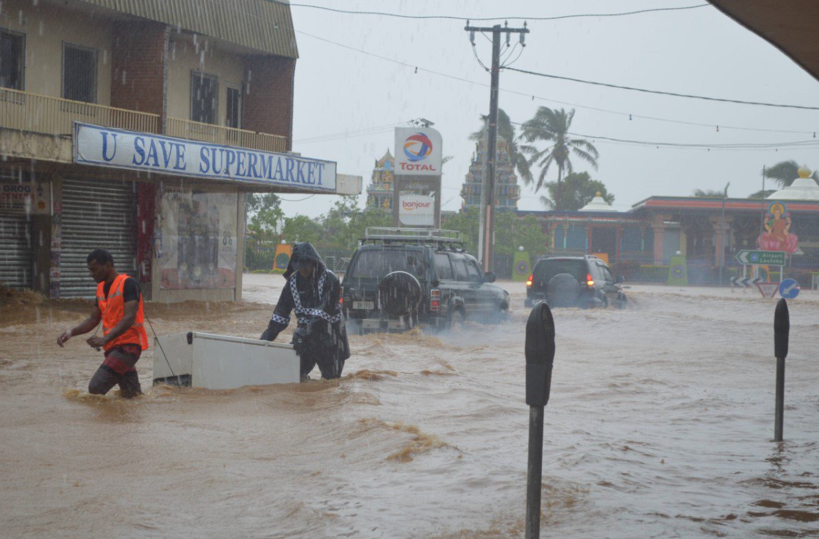 President of #COP23 speaks about the horrific #Cyclones, revolution in adapting to #climatechange and championing risk-informed development with the private sector network <a href="/FBDRC/">FCEF FBDRC</a>  supported by <a href="/dfat/">Department of Foreign Affairs and Trade 🇦🇺</a>, <a href="/Connecting_biz/">Connecting Business Initiative (CBI)</a>,  and <a href="/PRRP_RiskGov/">PRRP</a> read more cop23.com.fj/revolution-ada…