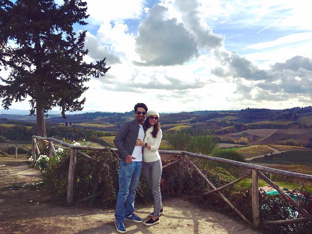 RangR_Russia's tweet photo. Новое от Санаички 😻😘 #SanayaIrani #Monaya
Подпись: "Это был идеальный день с идеальной едой и лучшим вином на виноградниках. Италия ❤". https://t.co/nOdrCAVGia