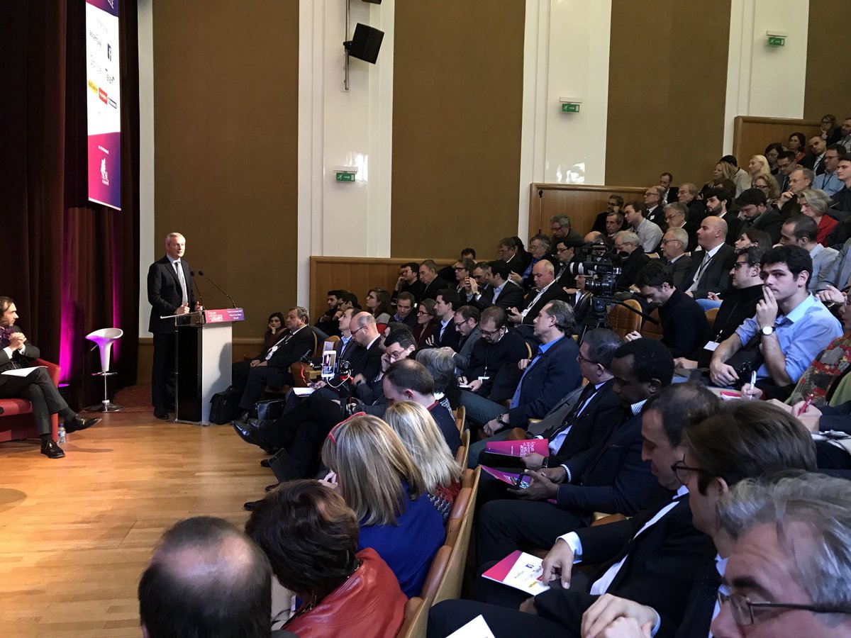 BrunoLeMaire's tweet photo. Nous devons devenir une Nation à la pointe de l’#innovation ! 
Cela passe d’abord par la formation éducative, par le capital humain. #ForumIA https://t.co/KM3lyGKfpi