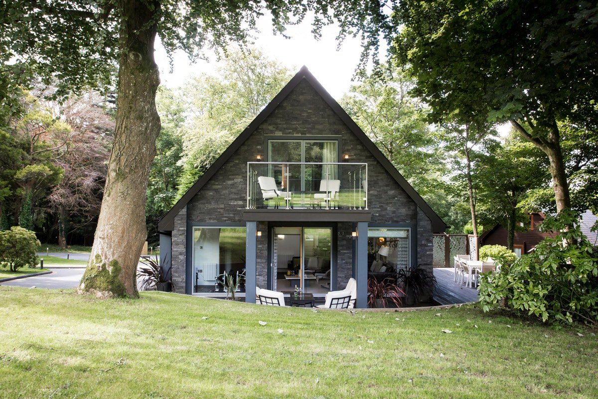 ClowanceEstate's tweet photo. With free WiFi across all of our accommodation, you can now share all your best moments with your loved ones back home 📸  #Cornwall https://t.co/NTpZfvcrDr
