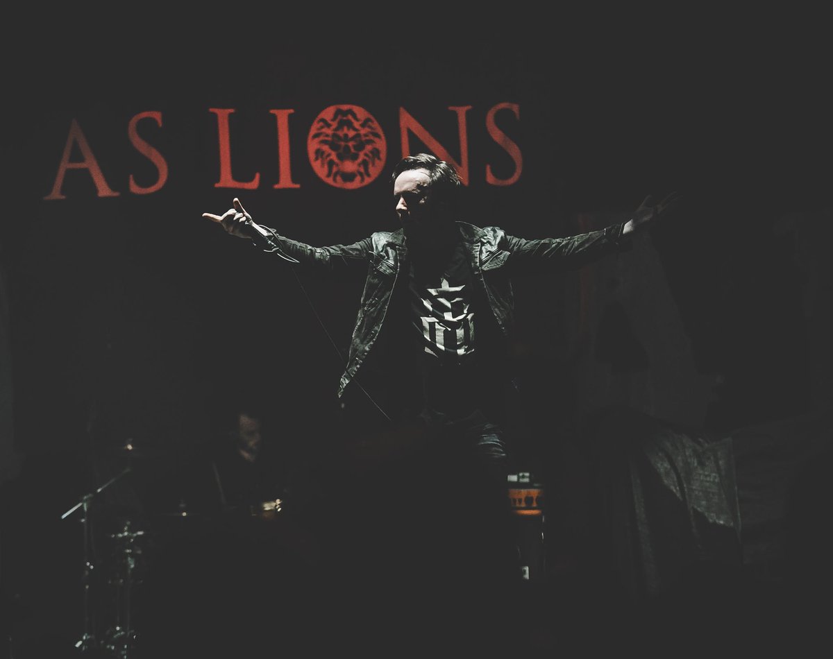 Tonight we are joined by <a href="/aslionsband/">As Lions</a>! 

Still time to get your tickets from> gigantic.com/as-lions-fireb…