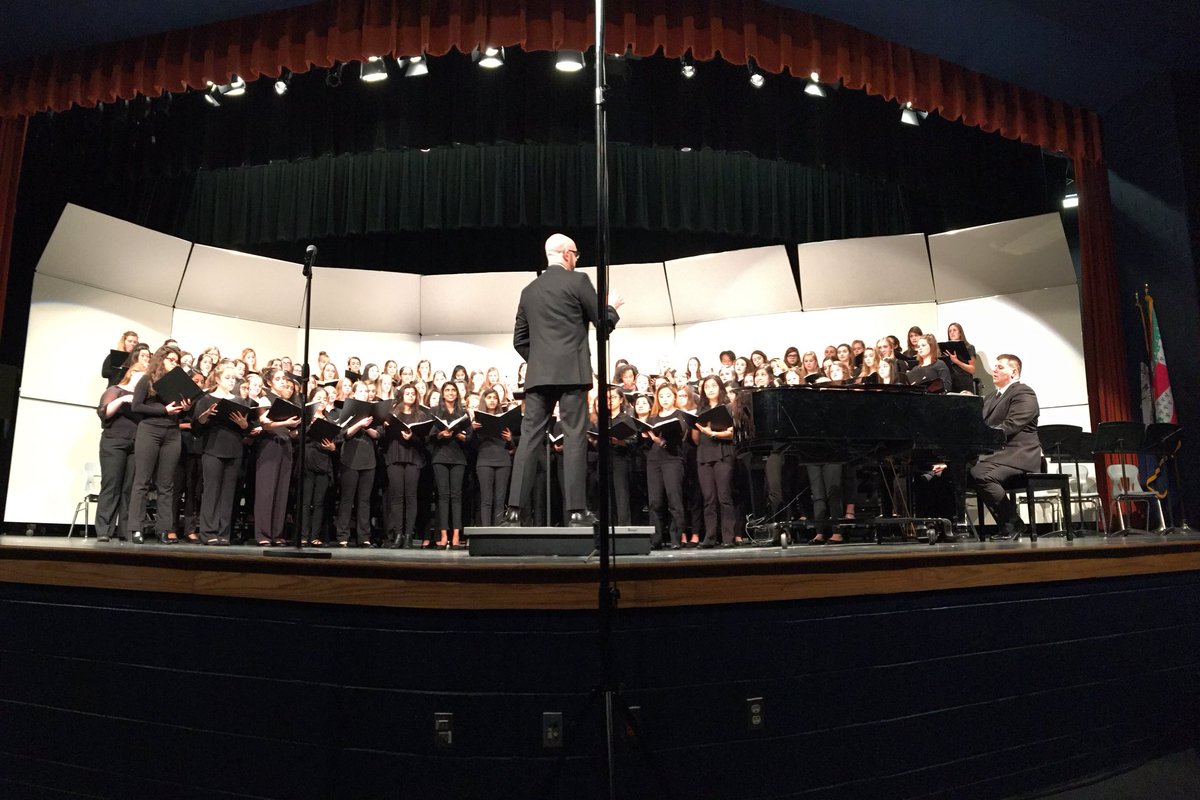 Dominion_Choir's tweet photo. So proud of our All County Chorus Singers for your hard work, music literacy & long day of music-making. Let’s bring all those lessons back to #domsing! 🎶 https://t.co/vpFIdM2Jfk