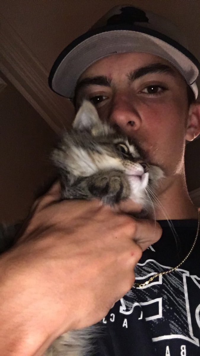 rbrann2's tweet photo. happy bday jake!!!! hope your day is as amazing as you are!! 🎈🎊🎉enjoy some of my favorite moments captured @Jake_Baldini14 https://t.co/nAutFLkzYb