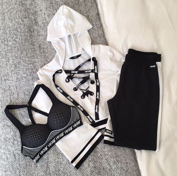 Sweat, smile and repeat! Our HKMX gear will give you a reason smile > bit.ly/2kQOydE #hunkemöller #HKMX