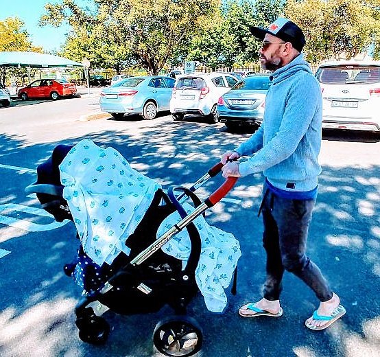 KahnMorbee's tweet photo. Early morning twin strolls made easy with #greendotbabyboutique & @iCandyWorld #icandymoment
.
.
#iCandySA
#icandyworld
#qualityimportssa
#peachblossomtwin https://t.co/RP9IDhQbsw