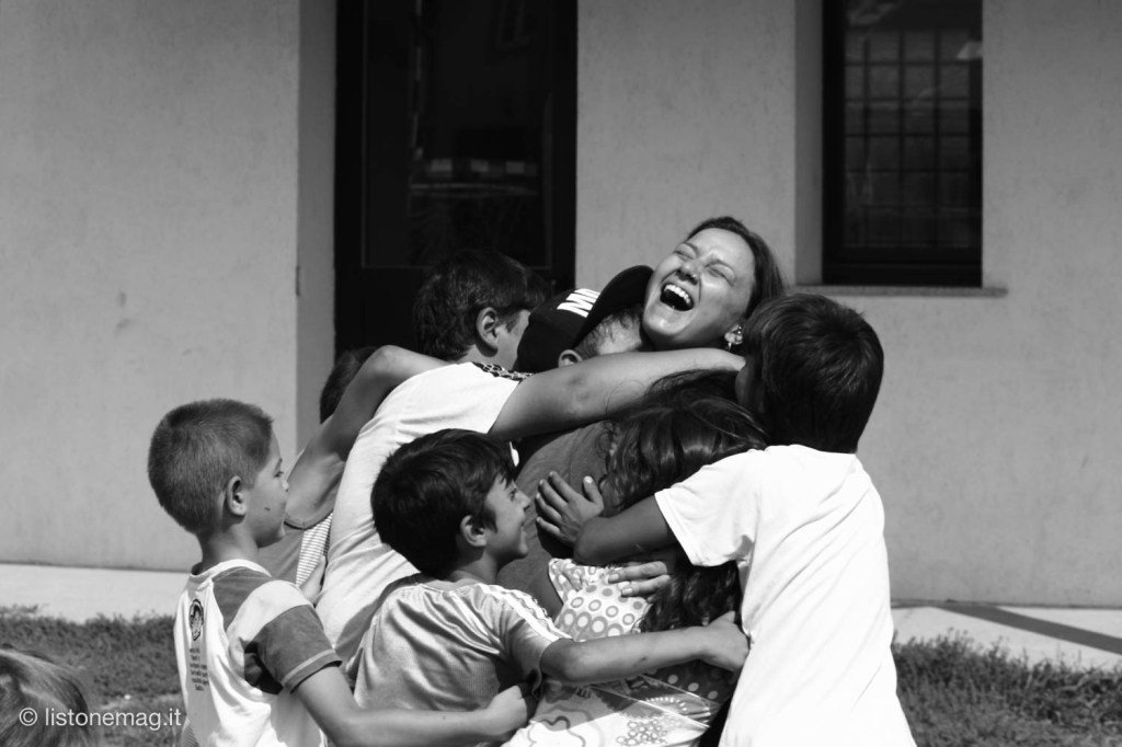 ListoneMag's tweet image. IBO Italia: da 60 anni un tessuto di mani che si stringono e si sostengono listonemag.it/2017/11/14/ibo…