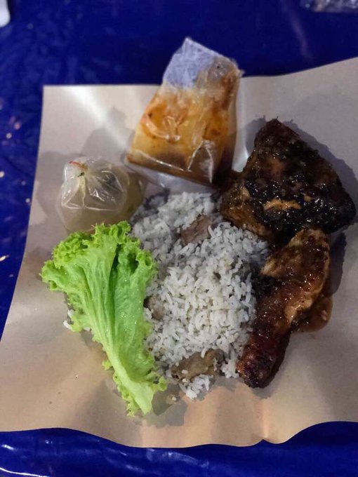 View image on Twitter