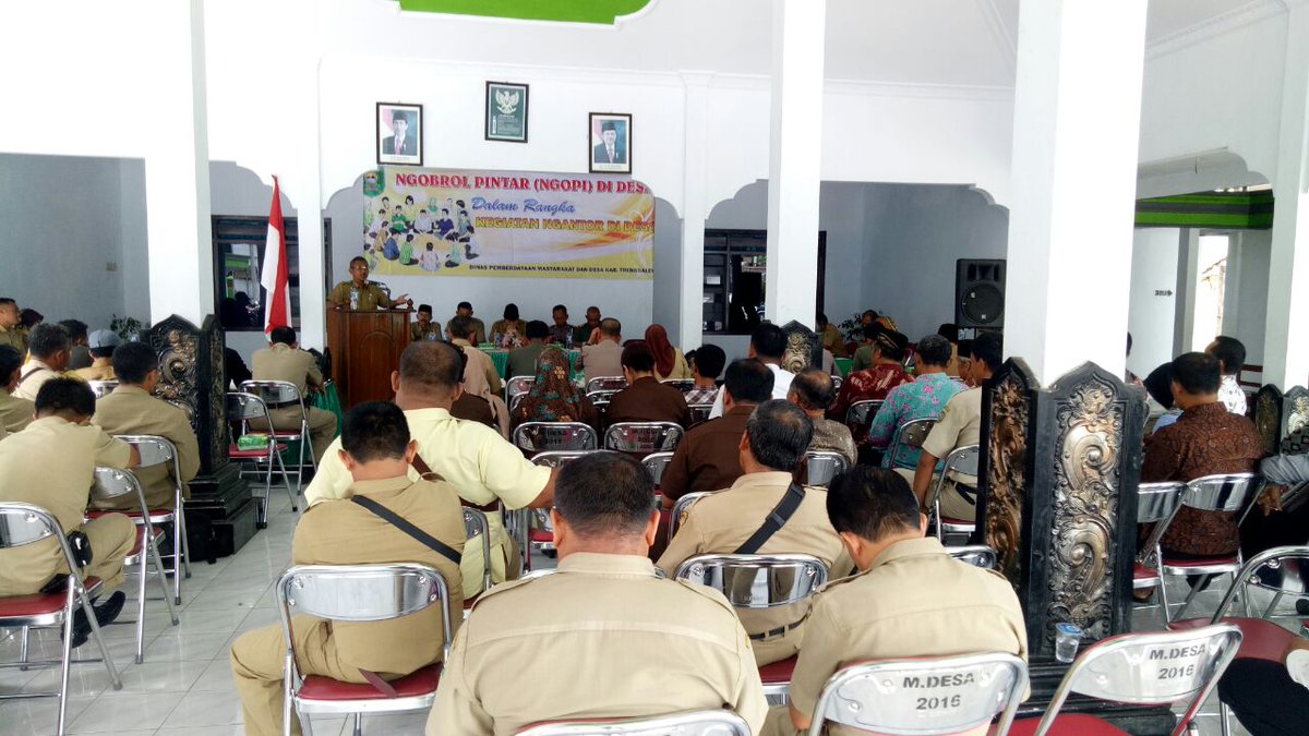 GscTrenggalek's tweet photo. Ngobrol Pintar (NGOPI) di desa Implementasi Keg.Ngantor Didesa. Bersama pak Wabup Trenggalek.@kmngenerasi @namakuimut @desamembangun @KemenDesa @mna_______ @TrenggalekNews @gsc_jatim @datinpsd2016 @ https://t.co/CKiuTSx6kQ