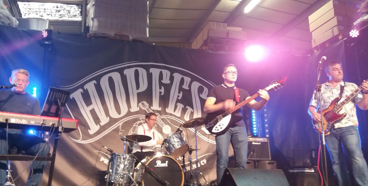 VinylCapris's tweet photo. Quick reminder about our gig @Starofkings this Friday night. There's a soul night on too so bring your dancing shoes! https://t.co/DvzTEk0PVl