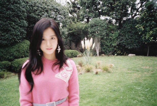 ParkJiminexs's tweet photo. @jichupix @JisooFC @KimjisoofcChina @PaintItPink_JS @BLACKLINE_KR @BPKL3 @tccandler @ultblink @icaxey @jisoosthumbs I vote Kim Jisoo from South Korea for the most beautiful faces of 2017. @tccandler
#BLACKPINK #JISOO #tccandler #faces2017 https://t.co/H71ldEEtyR