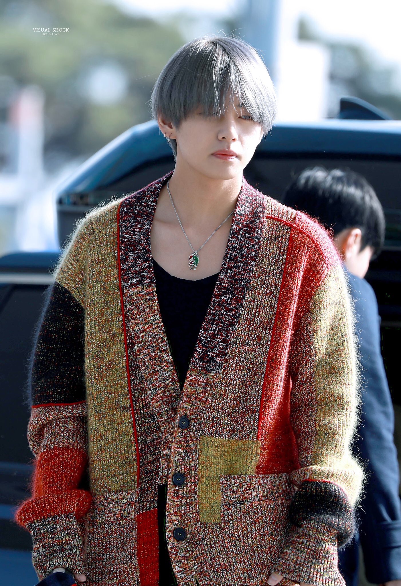 taehyung pics⚡️ on Twitter: "Where’s Taehyungs modeling contract…
