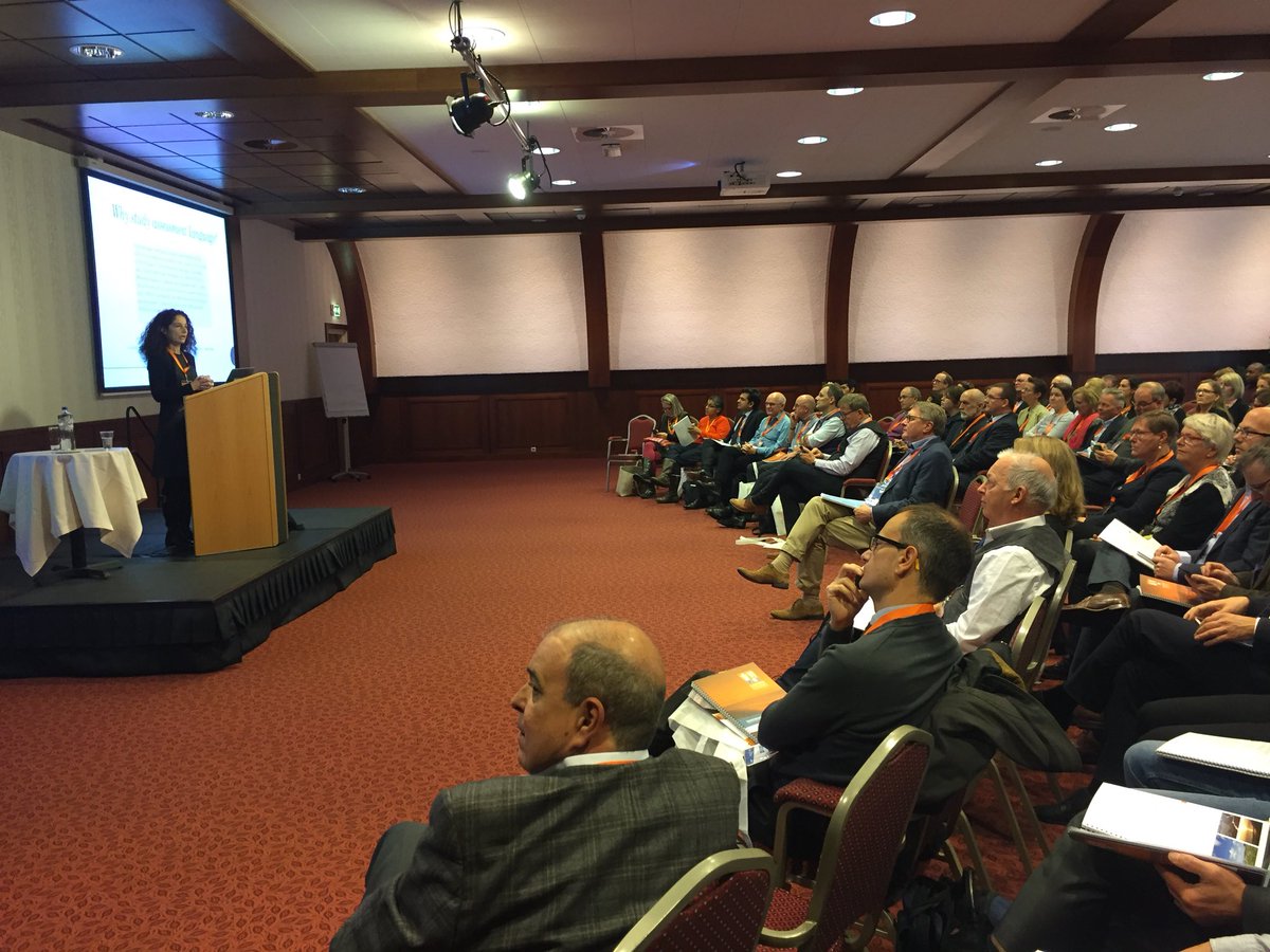 EBMAorg's tweet photo. Keynote speaker Shipra Ginsberg begins to address the difference between using comments and scores within assessments #usingwords #feedbacklearning #EBMAegmond #transformativeassessment https://t.co/aLskJkH0NT