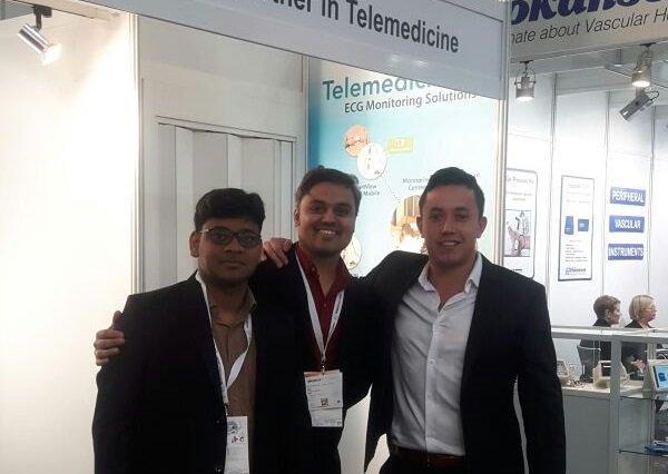 Frost_Sullivan's tweet photo. Head to #Medica2017 Hall 15, where experts Sid Shah &amp; Dinesh Kumar expect you for our #IoT &amp; #Healthcare Connectivity WorldCafe 10.45am-1.45pm.
Followed by IoT vendor demo, Ionatan Galeano @Aerotel 
@Sid_Healthcare @MEDICATradeFair https://t.co/FkchKmMNFB