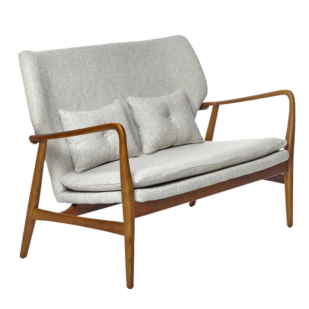 decharmehouse's tweet photo. Un air vintage pour ce sofa chez Pols potten Studio https://t.co/510aT6cdXo