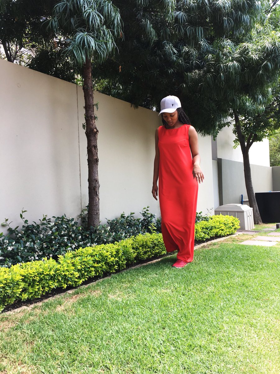 bmckenzie_rsa's tweet photo. Weekend style in the Jane maxi from #BarbaraMcKenzieRSA #CitrusCollection #🍊🍋 It goes for R490 inclu courier. https://t.co/Y5KkFAo2Zz
