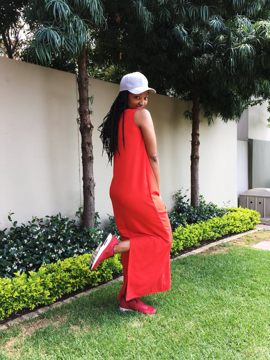 bmckenzie_rsa's tweet photo. Weekend style in the Jane maxi from #BarbaraMcKenzieRSA #CitrusCollection #🍊🍋 It goes for R490 inclu courier. https://t.co/Y5KkFAo2Zz
