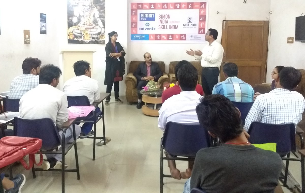 MSDESkillIndia's tweet photo. Prakash Sharma, CFO, NSDC inaugurated a training program for persons with disability (PWDs) under #CSR initiative of #SimonIndia, in partnership with #SkillIndia. #CSR4SkillIndia #Saksham #AffimativeAction @CentumLearning https://t.co/U7WT05N2cF